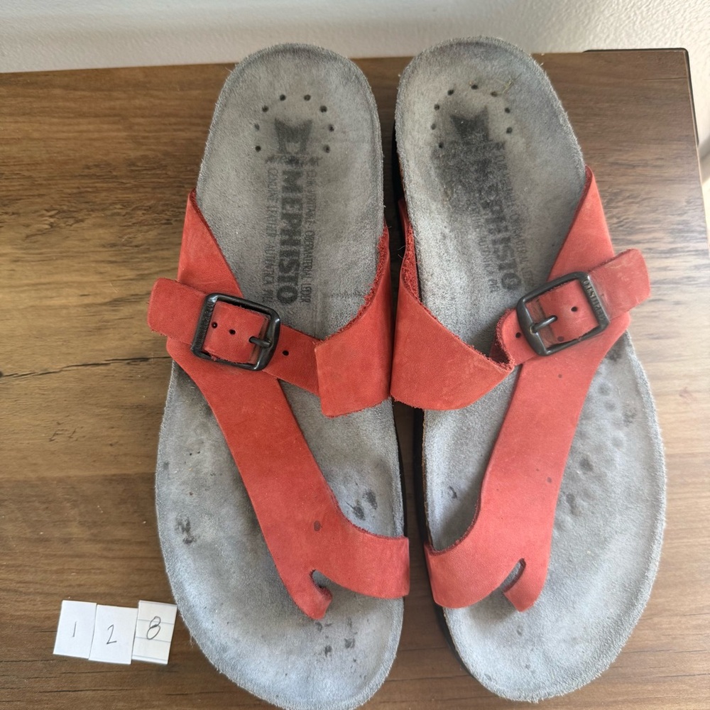 Mephisto Helen 38
